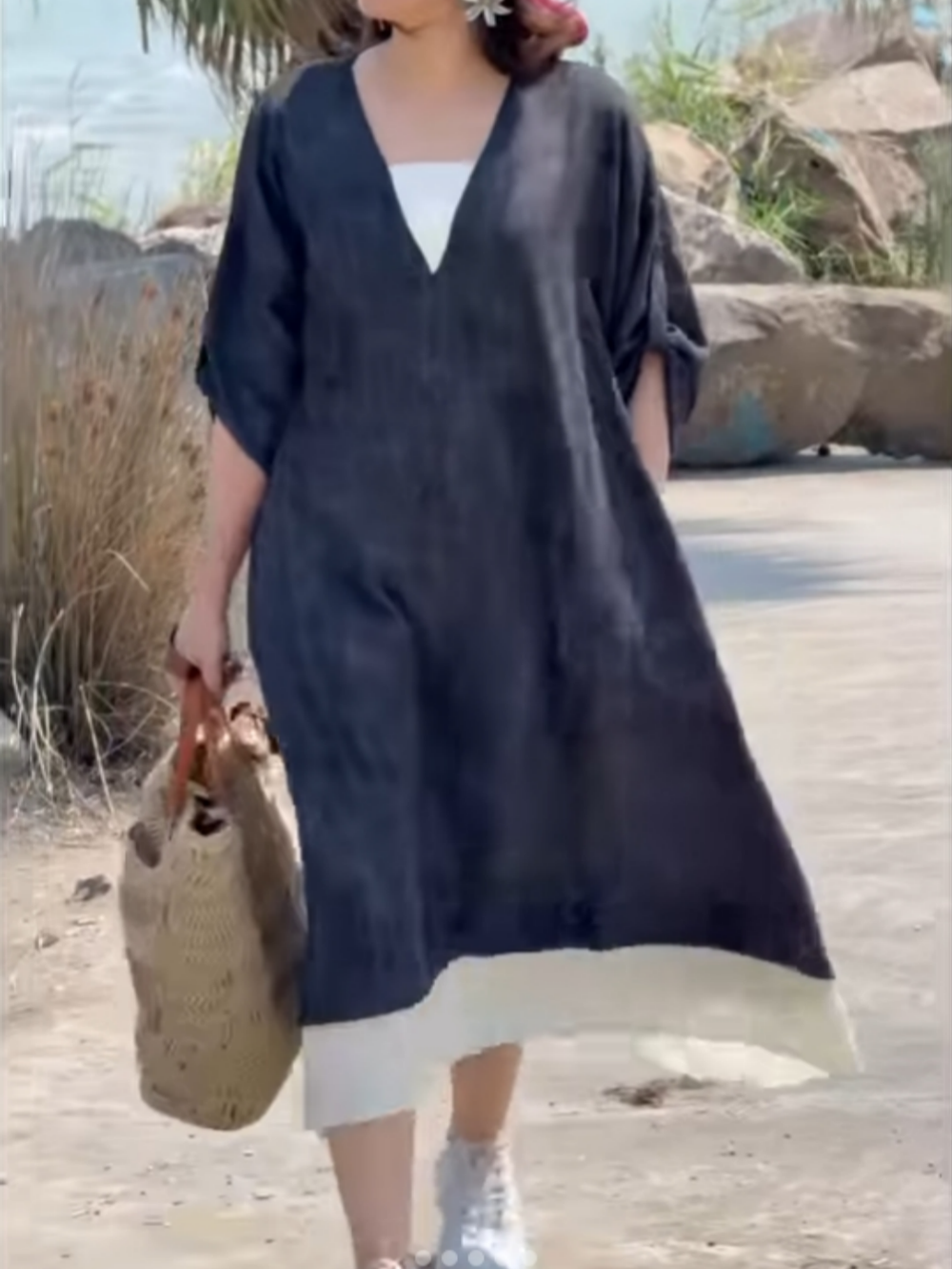 Colorblock V-neck loose midi dress
