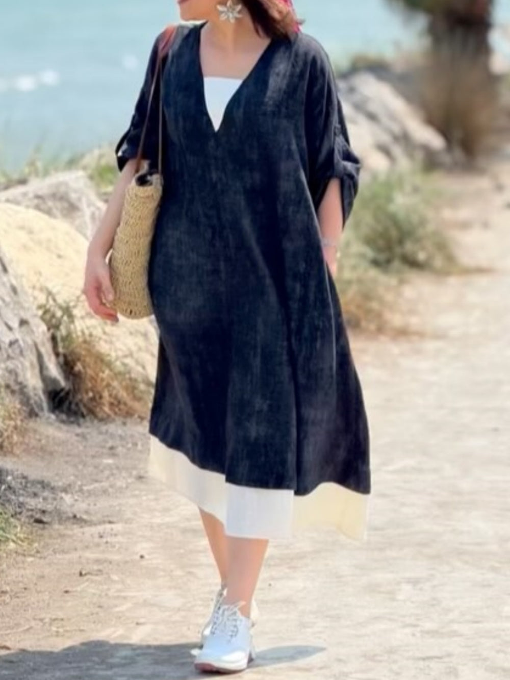 Colorblock V-neck loose midi dress